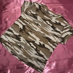camo t-shirt